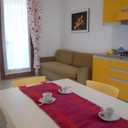 Apartmán Comfortable Garden For Four Guests Bibione
